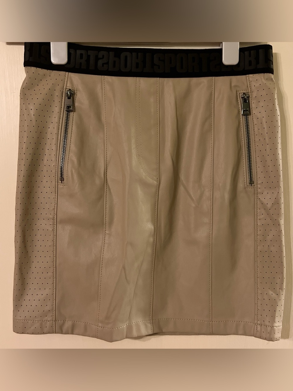 NWT RV $250 Marc Cain Sport Tan Black Faux Leather Short Skirt Size N3